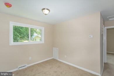 7003 Independence St, Capitol Heights, MD 20743 - photo 6