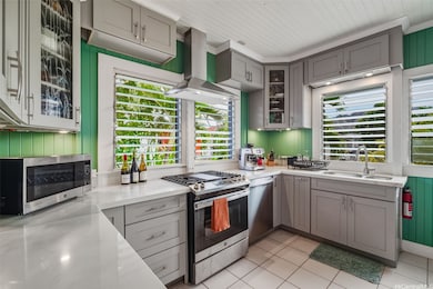 411 Kapahulu Ave unit D, Honolulu, HI 96815 - photo 7