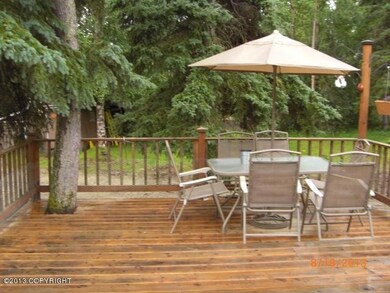 Private Back Deck