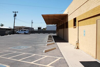 7025 N 55th Ave, Glendale, AZ 85301 - photo 6