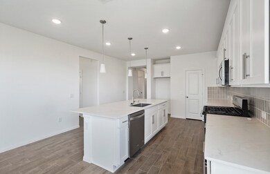 26784 Grandflora Dr, Magnolia, TX 77355 - photo 4