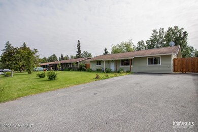 3442 W 83rd-30