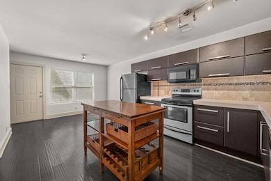 1101 Grove Blvd unit 206, Austin, TX 78741 - photo 7