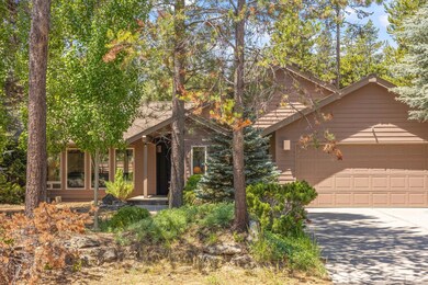 57651 Dutchman Ln unit 2, Sunriver, OR 97707 - photo 2