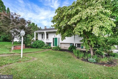 140 E King St, Dallastown, PA 17313 - photo 2