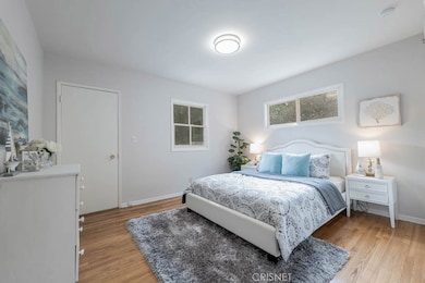 22679 Cass Ave, Woodland Hills, CA 91364 - photo 5