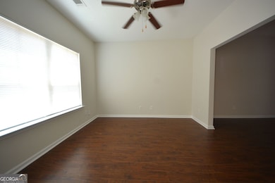 3015 Bonnes Dr, Lithonia, GA 30038 - photo 6