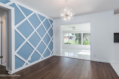 6204 Apex Dr, Louisville, KY 40219 - photo 4