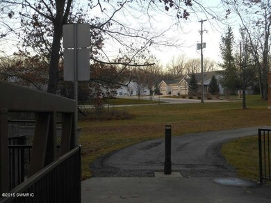 618 River Walk St unit 16, Hastings, MI 49058 - photo 2