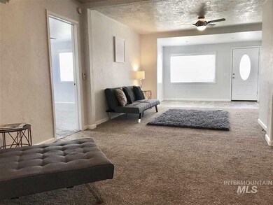 1004 2nd St, Asotin, WA 99402 - photo 4