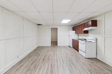 912 N State Rd unit 11, Davison, MI 48423 - photo 4