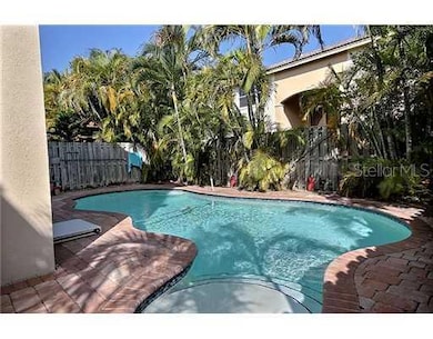 Swimming Pool/Hot Tub/Sauna