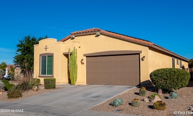 8642 N Lodgepole Pine Trail, Tucson, AZ 85743 - photo 4
