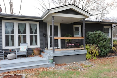 15 Closs Dr, Rhinebeck, NY 12572 - photo 4