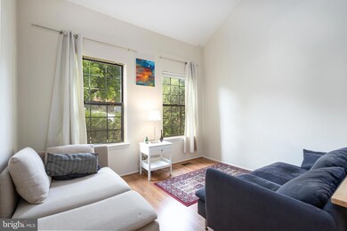 8560 Trumbauer Dr unit L40, Glenside, PA 19038 - photo 6