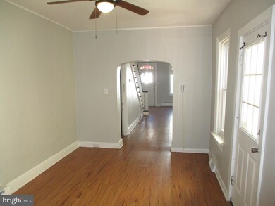 1242 Muhlenberg St, Reading, PA 19602 - photo 5