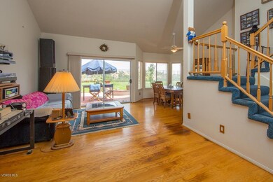 porter ranch-living room.