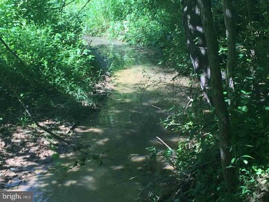 5281 Logan Rd, Felton, PA 17322 - photo 4