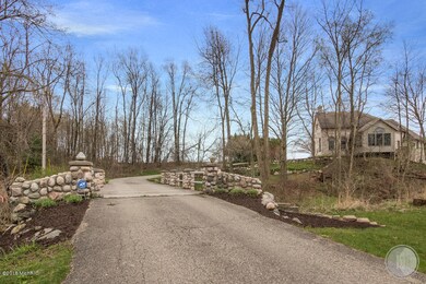 2000 Greenly St SW, Grandville, MI 49418 - photo 3