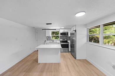 1011 W 16th St, Sanford, FL 32771 - photo 5