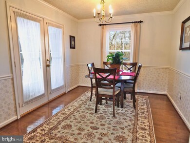 18104 Tompkins Ct, Dumfries, VA 22026 - photo 6