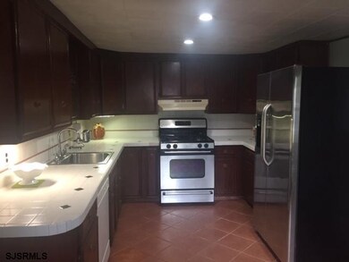 5911 Mulberry Dr, Mays Landing, NJ 08330 - photo 2