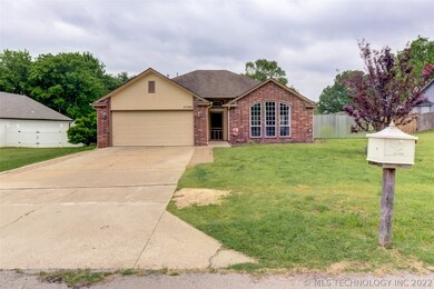 21506 E 34th Place S, Broken Arrow, OK 74014 - photo 2