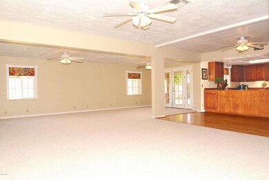 Lots of Room for Family & Friends