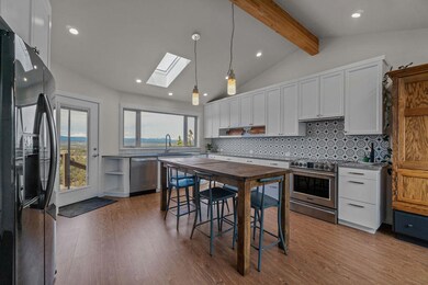 2440 NW Williams Loop, Redmond, OR 97756 - photo 3