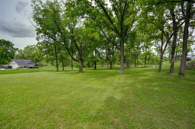 2717 Turnstone Cir, Fitchburg, WI 53719 - photo 5