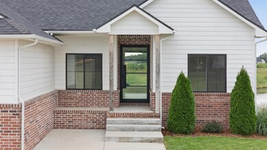 5723 N Edwards St, Wichita, KS 67204 - photo 5