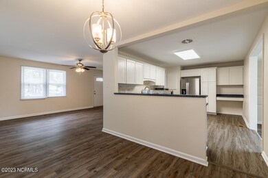 309 Woodhaven Dr, Jacksonville, NC 28540 - photo 7