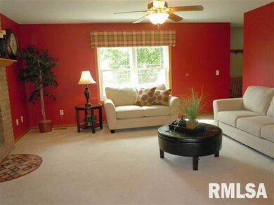 1845 Anderson Ct, Bettendorf, IA 52722 - photo 3
