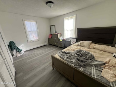 39 Circular Ave, Pittsfield, MA 01201 - photo 7