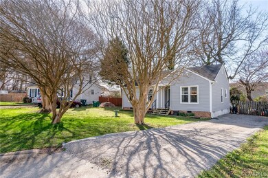 View of front of house with a front lawn