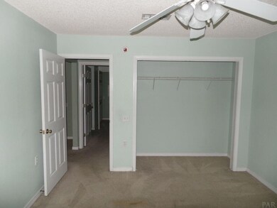 2550 Trailwood Dr, Cantonment, FL 32533 - photo 6