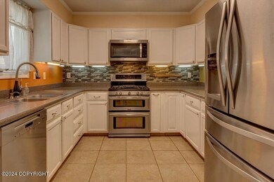 7081 Chad St, Anchorage, AK 99518 - photo 7