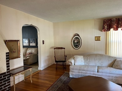 305 Harrington Way unit 1, Worcester, MA 01604 - photo 7