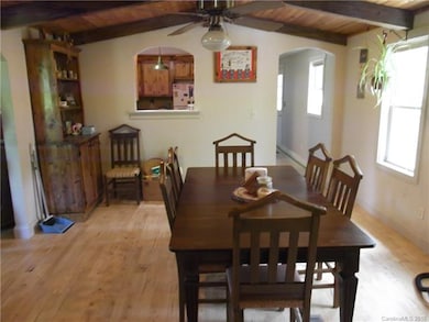 65 Hicks Mountain Rd unit 2, Hendersonville, NC 28792 - photo 4