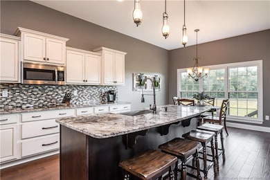 1704 Peach Orchard Ct, Floyds Knobs, IN 47119 - photo 3