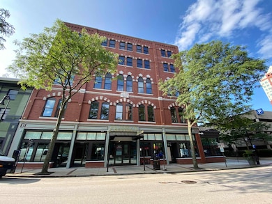 83 Hanover St unit 209, Manchester, NH 03101 - photo 5