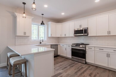 6 Maurais St unit 31-1, Hooksett, NH 03106 - photo 2