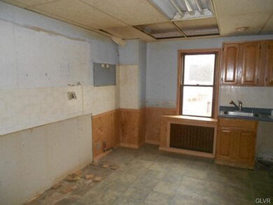 736 Wyandotte St, Bethlehem, PA 18015 - photo 4