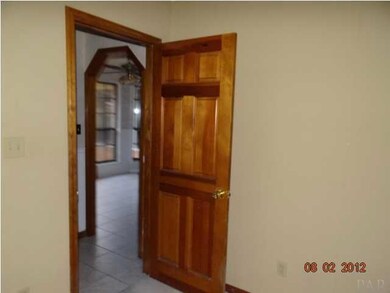 7402 Odell Ln, Pensacola, FL 32526 - photo 6