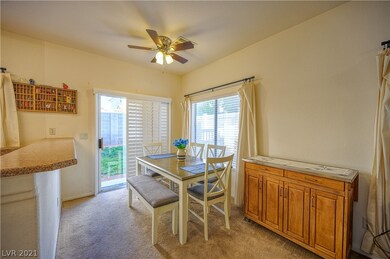 2582 Lazy Saddle Dr, Henderson, NV 89002 - photo 4