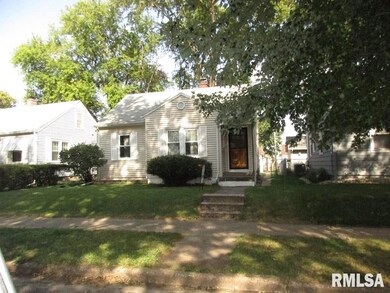 2009 43rd St, Rock Island, IL 61201 - photo 2