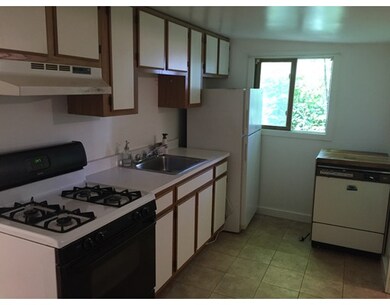 22 Brattle St unit 22, Arlington, MA 02476 - photo 4