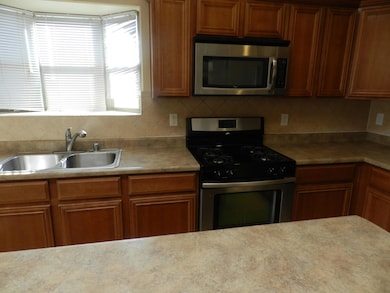 7979 Khouri Cir, El Paso, TX 79915 - photo 5