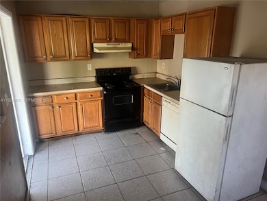 1040 NW 24th Ave, Fort Lauderdale, FL 33311 - photo 4