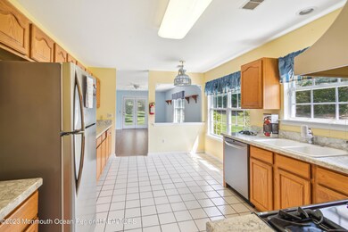 2299 Logan Ct, Toms River, NJ 08755 - photo 6